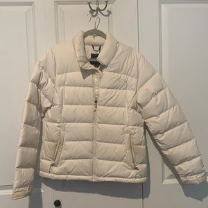 Women’s North Face Puffer Jacket - Size L